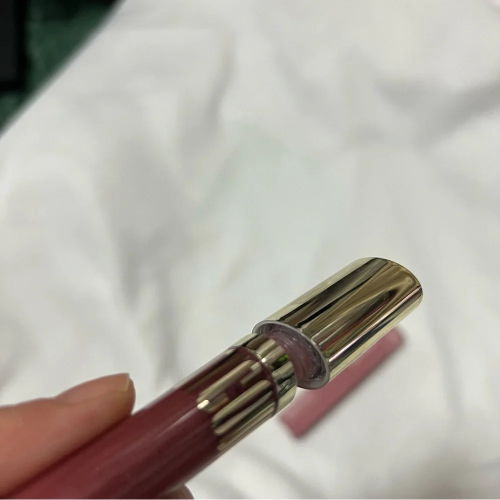 beautycounter beyond gloss magnolia shimmer discontinued Jan sale